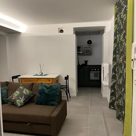 Vale Tiny House *
