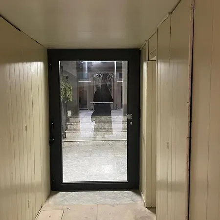 Vale Tiny House Daire Bari