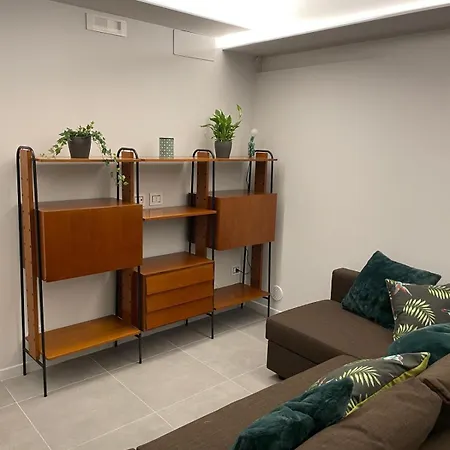 Vale Tiny House Apartment Bari